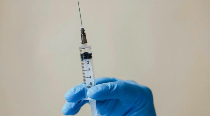 Studiu: Un vaccin antituberculos poate distruge tumori întregi la pacienți cu cancer