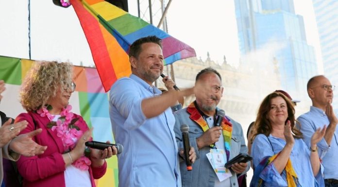 Oraşul Varşovia recunoaşte pentru prima oară o căsătorie între persoane de acelaşi sex încheiată în alt stat membru al Uniunii Europene