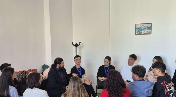 AUR vrea ca angajatorii să fie scutuţi de impozitul pe chiria suportată pentru studenţii care muncesc. A fost depus şi un proiect de lege