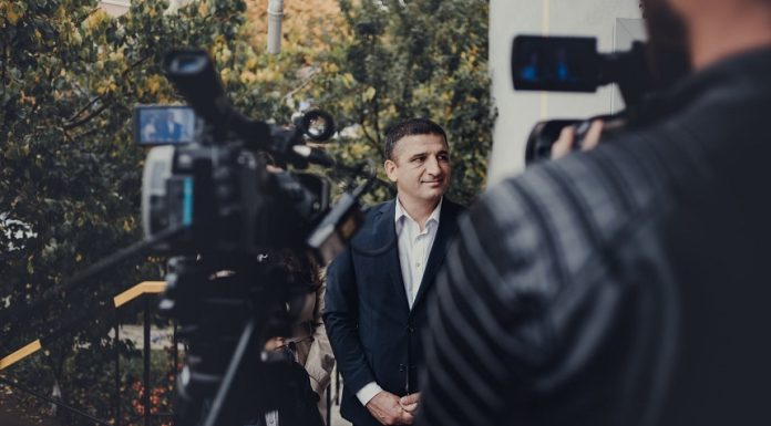 Vlad Ţurcanu, directorul Teleradio-Moldova, după anunţul demisiei: „Sentimentul nostru faţă de România nu poate fi decât de dragoste. România de data asta a avut o concurentă capabilă să câştige”