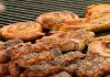Micul de 100 de metri, vedeta zilei de 1 Mai în București. Tarabele cu mâncare au fost pline de pofticioși până noaptea