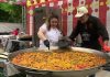 Cea mai mare paella gătită în România, atracția unui festival culinar organizat pe bulevardul Kiseleff