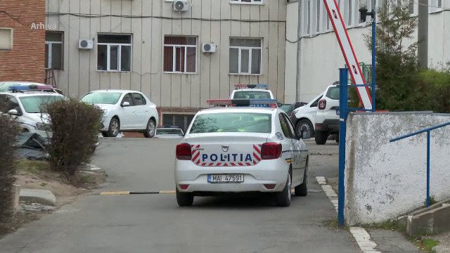 Un pacient a fugit din spital după ce a furat telefonul unui coleg de salon, care dormea