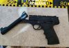 Percheziții de amploare în 22 de județe. Polițiștii au confiscat arme comandate online din Ungaria și mii de cartușe ilegale