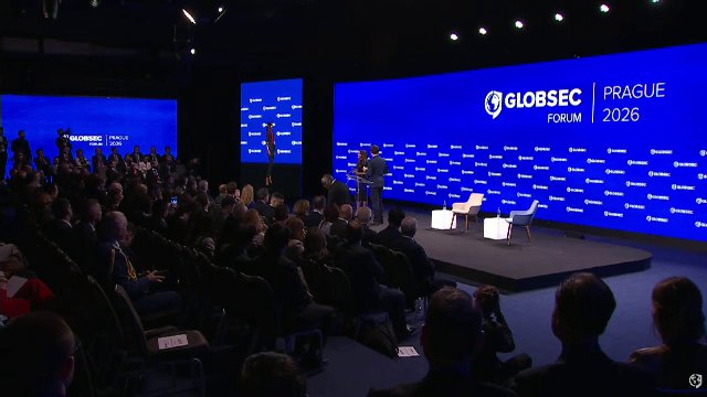 Liderii NATO, reuniți la Praga pentru Globsec Forum. România: „Nu se discută noi retrageri ale trupelor americane”