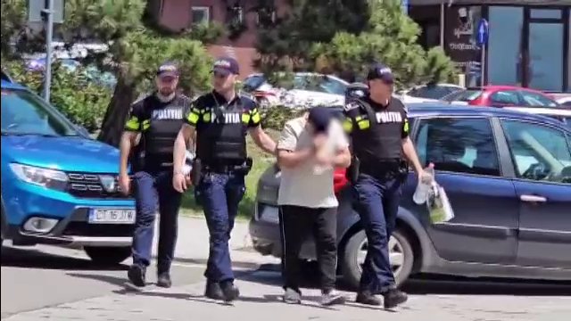Bărbatul care a tras cu o armă airsoft în doi vecini, în Agigea, a fost plasat sub control judiciar. Scandalul a fost filmat