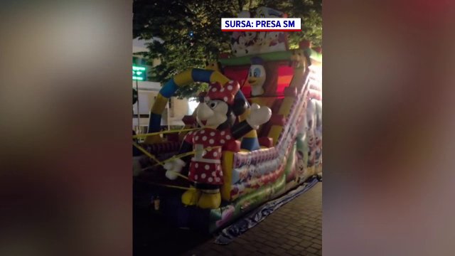 Tragedie în Satu Mare. Un copil de doi ani a murit după ce a căzut de pe un tobogan gonflabil