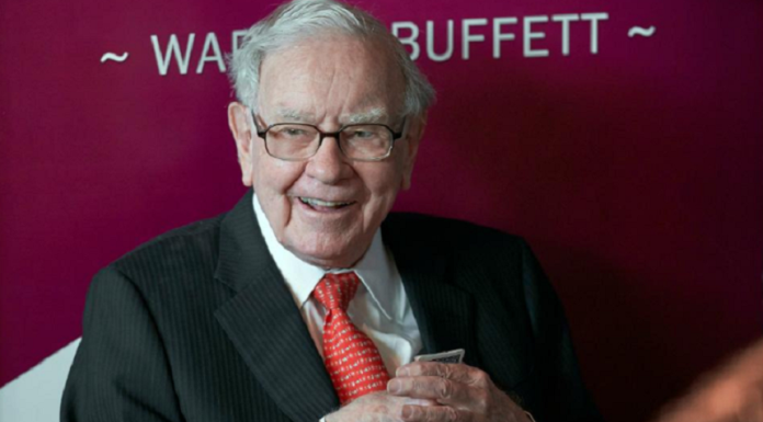 Warren Buffett: piața pare scumpă. Dar dacă o acțiune e 10 dolari, dar compania din spate valorează, de fapt, 13 sau 15?