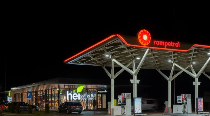 ULTIMA ORA O nouă scumpire a benzinei, care a sărit peste prețul motorinei și în stațiile OMV și Petrom