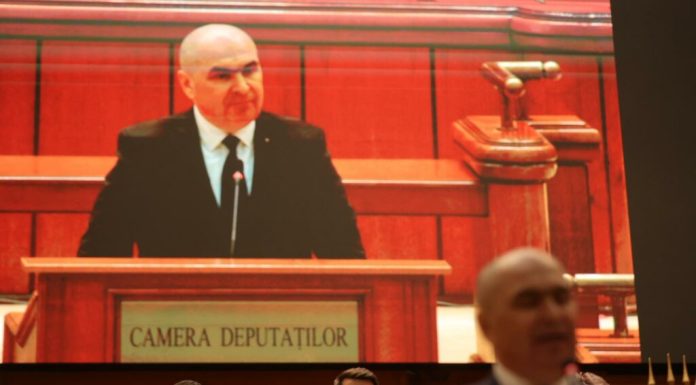 Surse: Moțiunea a trecut. Guvernul Ilie Bolojan va fi demis