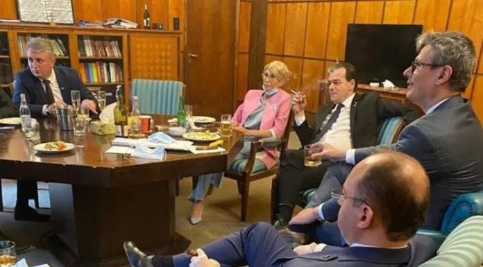 Orban aruncă bomba serii. Se întoarce în PNL cu tot cu Forța Dreptei: “Discut cu Bolojan de ceva timp”