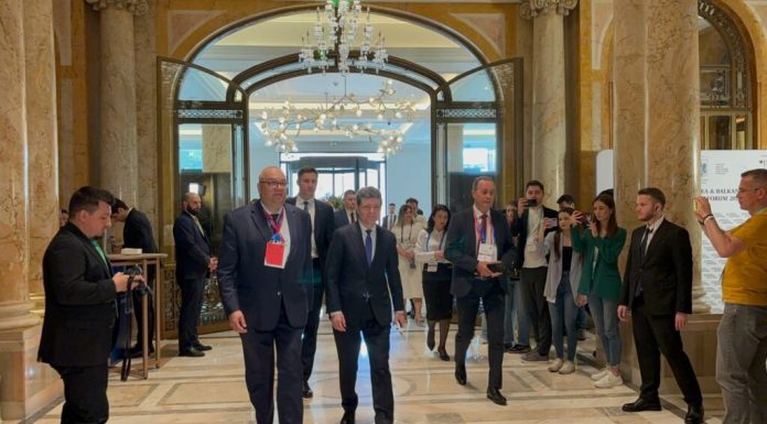Avem de ales între Europa și SUA? Răspunsul lui Nicușor Dan: „Dezbaterile sunt pasionale”