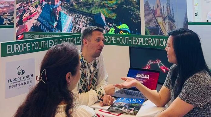 România participă la Târgul de turism de la Shanghai. Creştere de 17% a fluxului de turişti chinezi în ultima perioadă