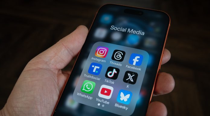 Platforma X, fostul Twitter, amendată cu circa 400.000 de euro în Australia. Care este motivul