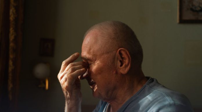 Demenţa începe cu „gafe” aparent banale. Medic neurolog: „Pacienţii ajung, din păcate, când boala este deja coaptă”