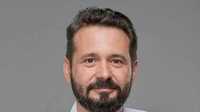Vicepreşedinte al Senatului: Orice zi în care Partidul Naţional Liberal rezistă presiunilor de a-şi abandona propriile decizii este o zi bună pentru democraţie / Atunci când un partid renunţă la propriile principii sub presiune, pierde partidul
