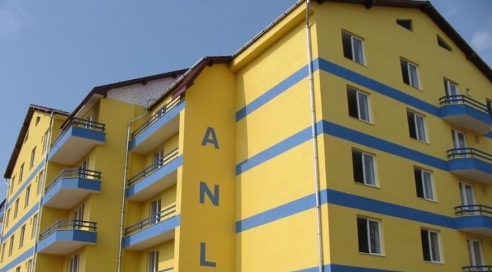 ANL a dat în judecată Primăria orașului Podu Iloaiei și cere banii strânși din chiriile locuințelor