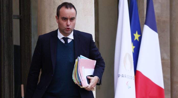 655 de milioane de dolari băgați într-un AI „de stat”. Franța nu vrea să mai depindă de „puteri străine”