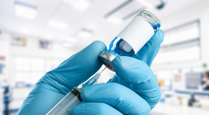 Vaccinul dezvoltat exclusiv de inteligența artificială, testat în premieră pe oameni. Ce au descoperit cercetătorii