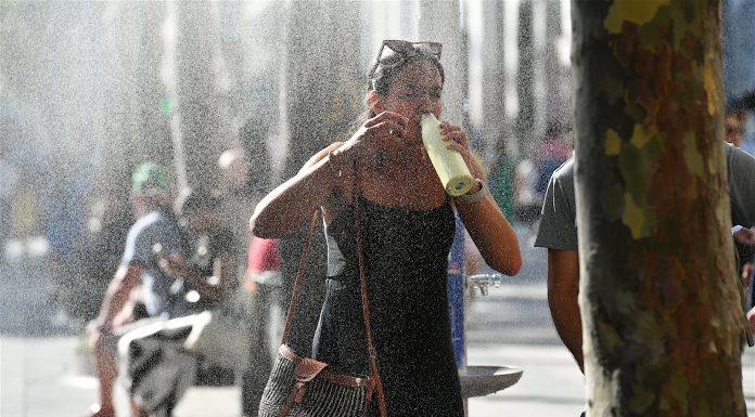 Fenomenul periculos El Nino a început. Climatologii avertizează temperaturi record, secetă și inundații