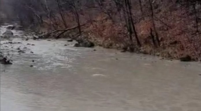 Cod portocaliu de inundaţii pe râurile din judeţul Constanţa, până la miezul nopţii. Avertismentul hidrologilor