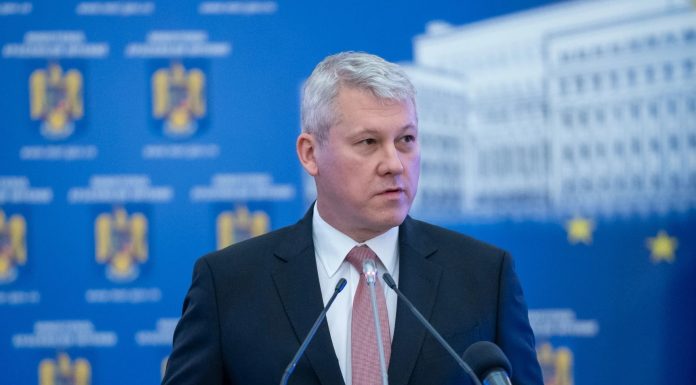 Cătălin Predoiu şi-a dat demisia din funcţia de prim-vicepreşedinte al PNL, în şedinţa partidului – surse