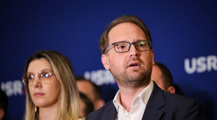 Emoții pentru Dominic Fritz: Curtea Supremă de Justiție a rămas în pronunțare în dosarul în care ar putea să-și piardă funcțiile. Când se dă decizia