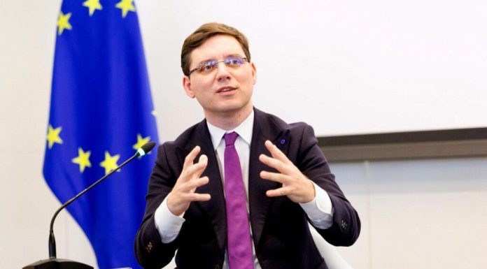 Negrescu critică autoritățile de la București înaintea rezoluției PE privind dronele: Par să fi uitat ce s-a întâmplat. Aceste incidente pot genera victime