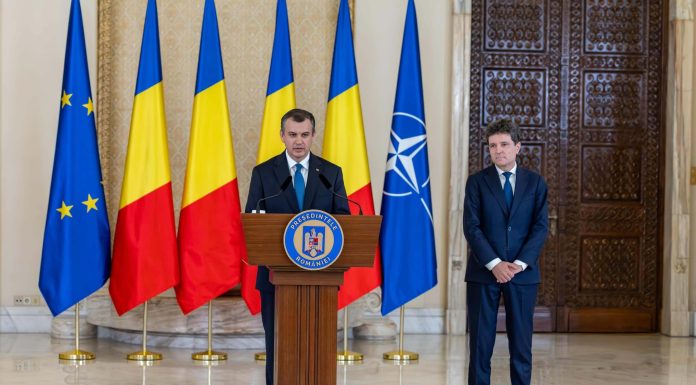 Eugen Tomac: Am asigurat conducerea PSD că guvernul pe care îl propun să fie extrem de prudent şi atent astfel încât românii să nu mai simtă noi poveri sau biruri / Mizez foarte mult pe sprijinul tuturor partidelor afiliate familiilor europene