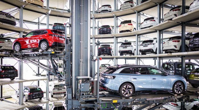 Concedieri masive anunțate de o mare companie auto. 19.000 de locuri de muncă vor fi eliminate până la sfârșitul anului 2026