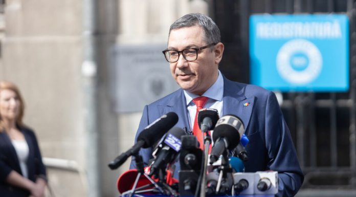 Victor Ponta demsionează din grupul PSD și se alătură grupului „Uniți pentru România”