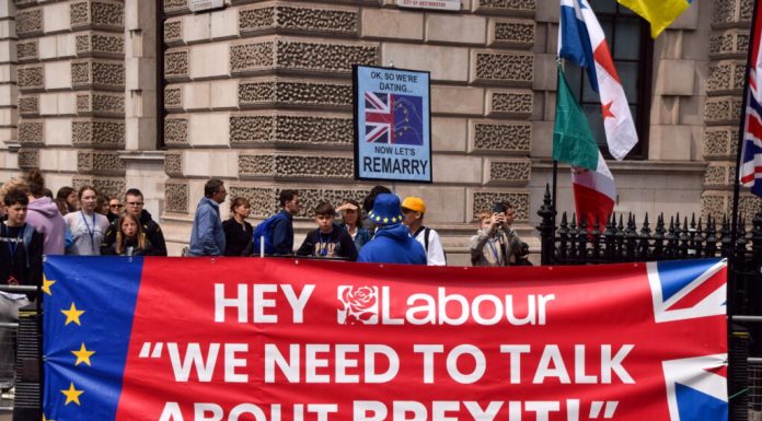 Băncile britanice cer un rol mai important în negocierile privind Brexitul dintre Londra și UE
