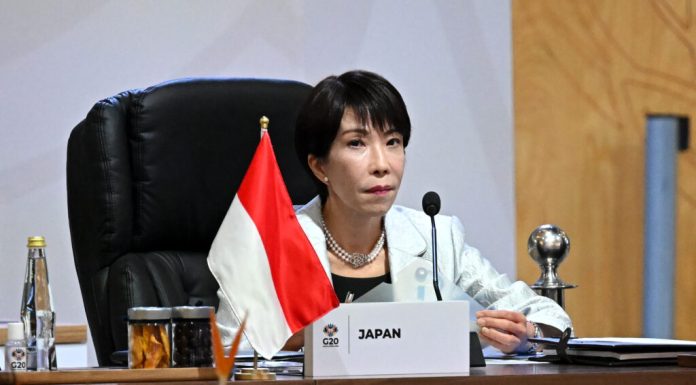 Iran deschide Strâmtoarea Ormuz pentru navele japoneze, anunță președintele Masoud Pezeshkian