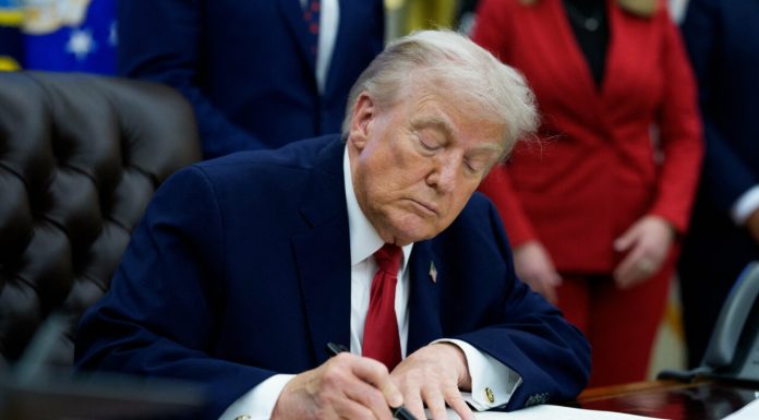 Trump afirmă că SUA au ajuns la un „acord excelent” cu Iranul: „Ar putea fi semnat chiar în acest weekend în Europa”