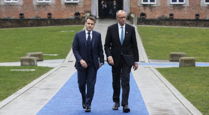 Scandal în UE pe tema discuțiilor cu Putin. Macron și Merz critică demersurile șefului Consiliului European