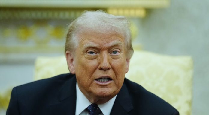 Trump: SUA nu au nevoie de un acord cu Iranul pentru a prelua uraniul îmbogățit