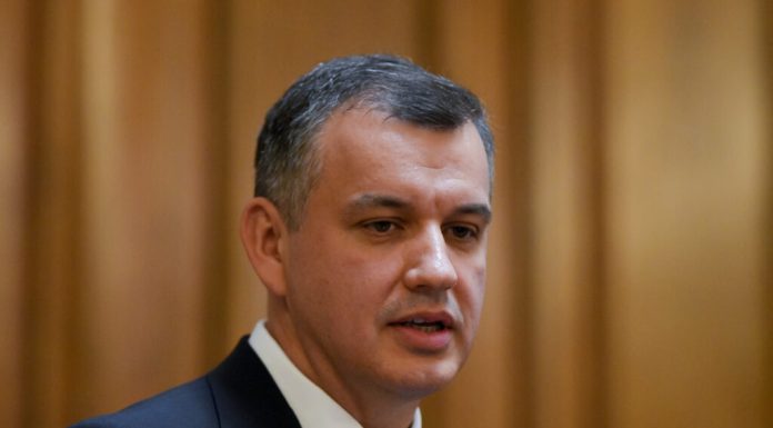 Cine este Eugen Tomac, politicianul basarabean care a ajuns premier desemnat