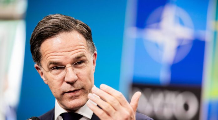 „Fereastra de oportunitate” pentru Ucraina. Mark Rutte: Un sprijin militar mai puternic poate aduce Rusia la masa negocierilor