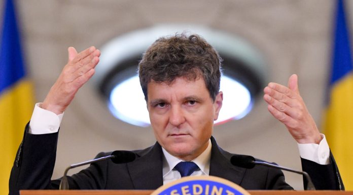 Nicușor Dan, mesaj în pline negocieri cu partidele: Păstrarea direcției pro-occidentale este o condiție de la care nu ne vom abate