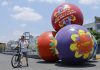 FIFA schimbă regulile în ultimul moment. Ce nu mai au voie să aducă fanii la meciuri