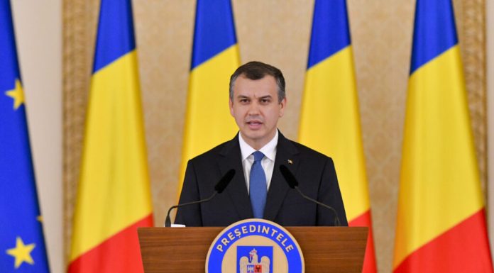 Așa arată posibilul Guvern al lui Eugen Tomac | SURSE: acestea sunt nominalizările pentru Justiție, Finanțe, Muncă sau Agricultură | Premierul desemnat are luni consultări cu partidele