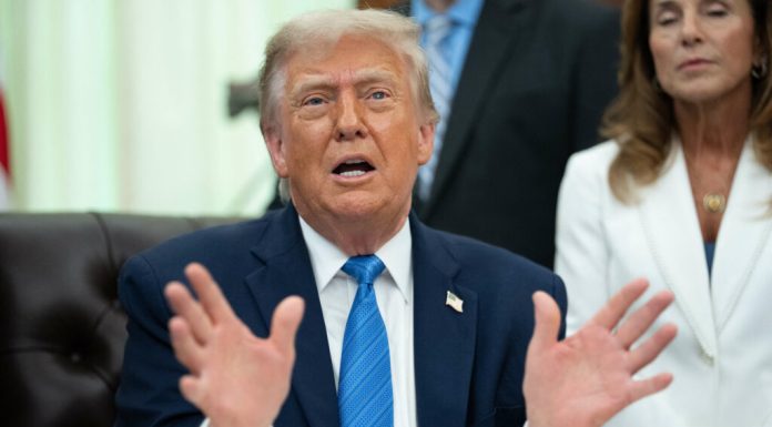 UPDATE: După ce a amenințat Iranul cu un „atac foarte dur” în această seară, Trump s-a răzgândit/Iranul declară că există încă un acord