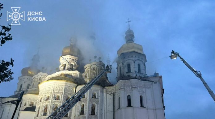 Patriarhia Română deplânge atacul care a afectat Lavra Pecerska din Kiev