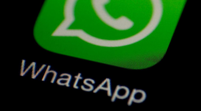 Cum îți pot fi furați banii în doar 30 de minute. Noua înșelătorie de pe WhatsApp care face victime