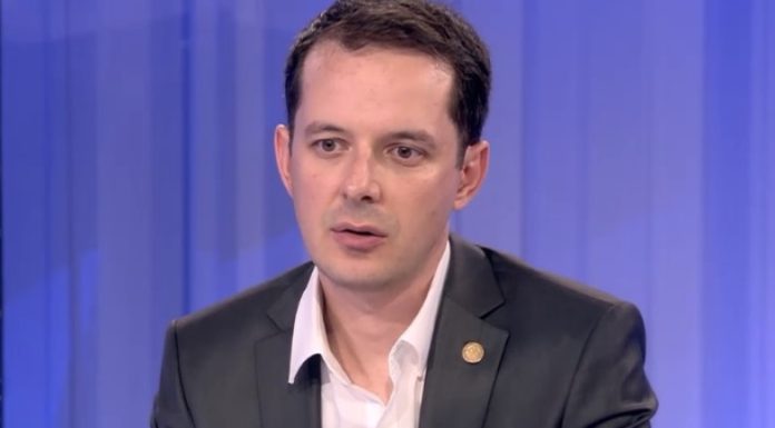 Cristian Seidler (USR): Orice este PSD, sau seamănă a PSD, sau este surogat PSD într-un guvern, nu va avea votul nostru