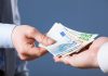 Acuzații de trafic de influență în Argeș: bărbat prins după ce ar fi promis intervenții la un judecător pentru 5.000 de euro