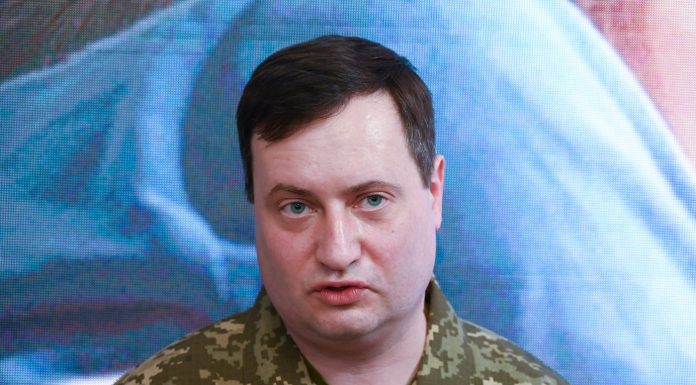 Poliția ucraineană a reținut un suspect susținut de Rusia pentru planificarea unui asasinat cu ajutorul unei drone