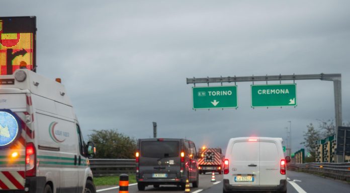 Șoferii italieni vor primi înapoi banii pentru taxa de autostradă, dacă rămân blocați în trafic