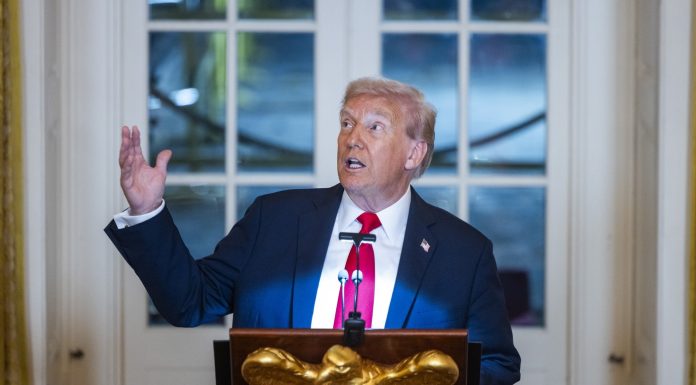 Costurile pentru sala de bal de la Casa Albă dorită de Trump s-au dublat într-un singur an. Cum a fost posibil
