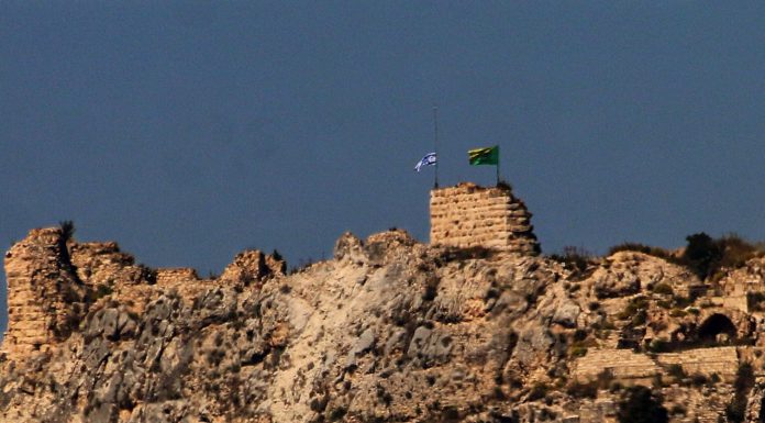 Israelul susține că a descoperit o rețea de tuneluri Hezbollah sub fortăreața Beaufort din sudul Libanului